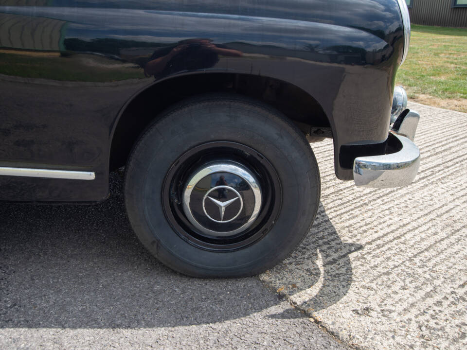 Image 30/30 of Mercedes-Benz 180 (1955)