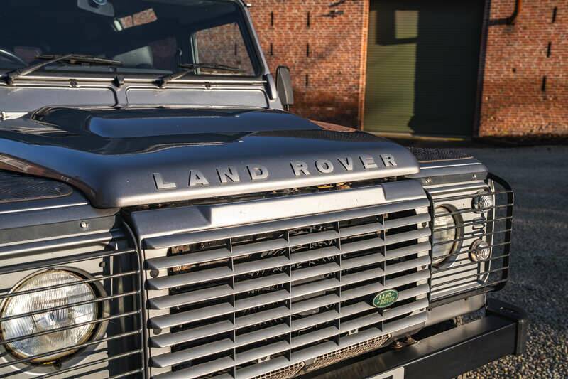 Immagine 24/50 di Land Rover Defender 110 (2008)