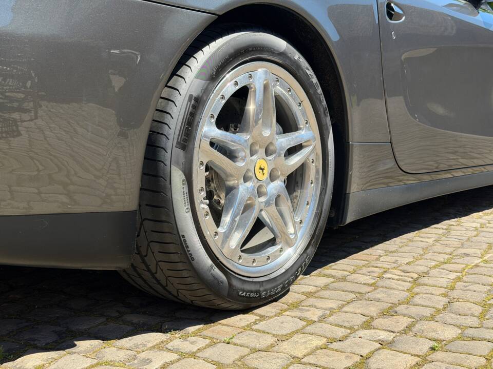 Afbeelding 6/74 van Ferrari 612 Scaglietti (2006)
