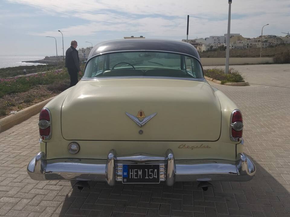 Bild 25/50 von Chrysler New Yorker (1954)