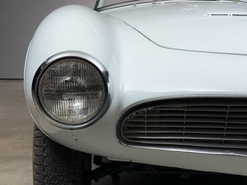 Image 15/50 of BMW 507 (1957)