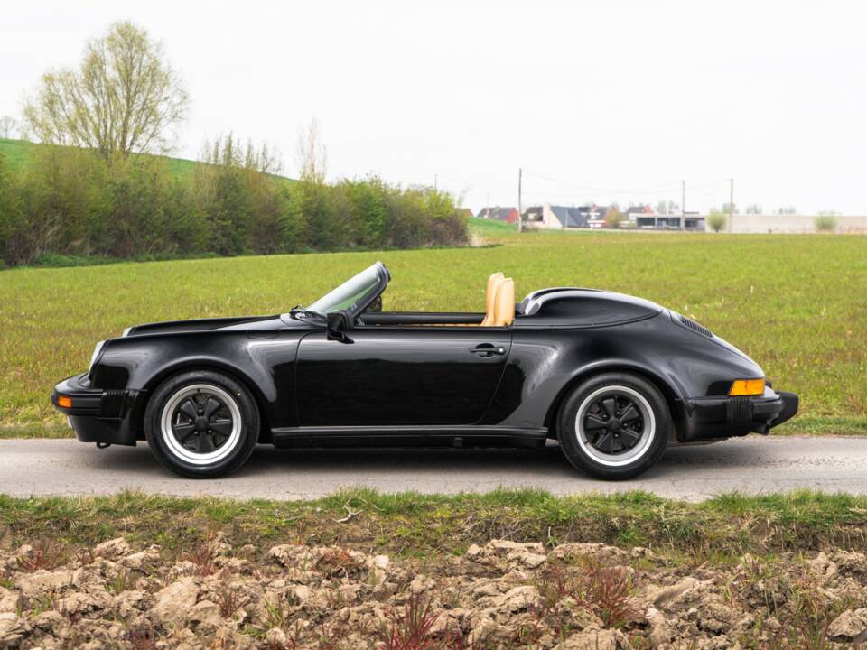 Imagen 10/32 de Porsche 911 Speedster 3.2 (1989)