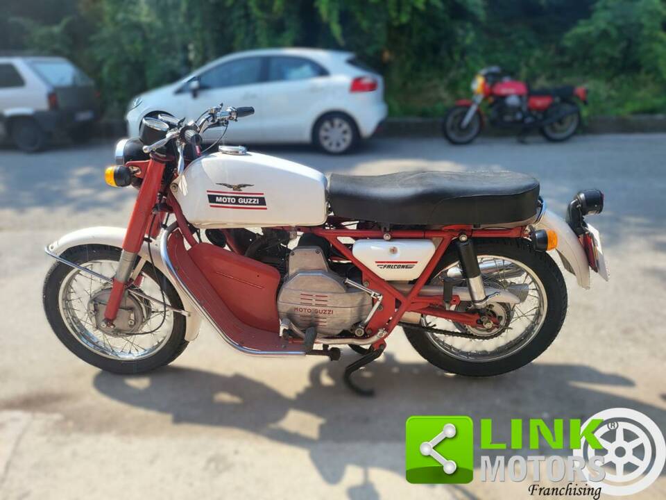 Bild 8/10 von Moto Guzzi DUMMY (1972)