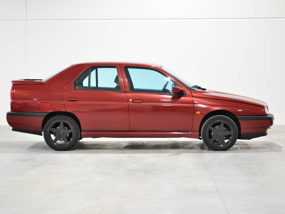 Image 27/27 de Alfa Romeo 155 1.8 Twin Spark (1996)