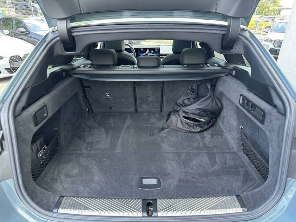 Bild 15/15 von BMW i5 eDrive40 Touring (2024)