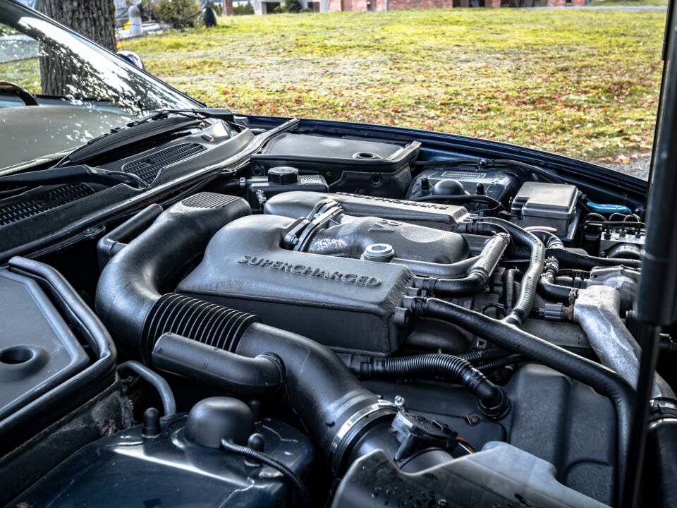 Bild 26/27 von Jaguar XKR (2001)