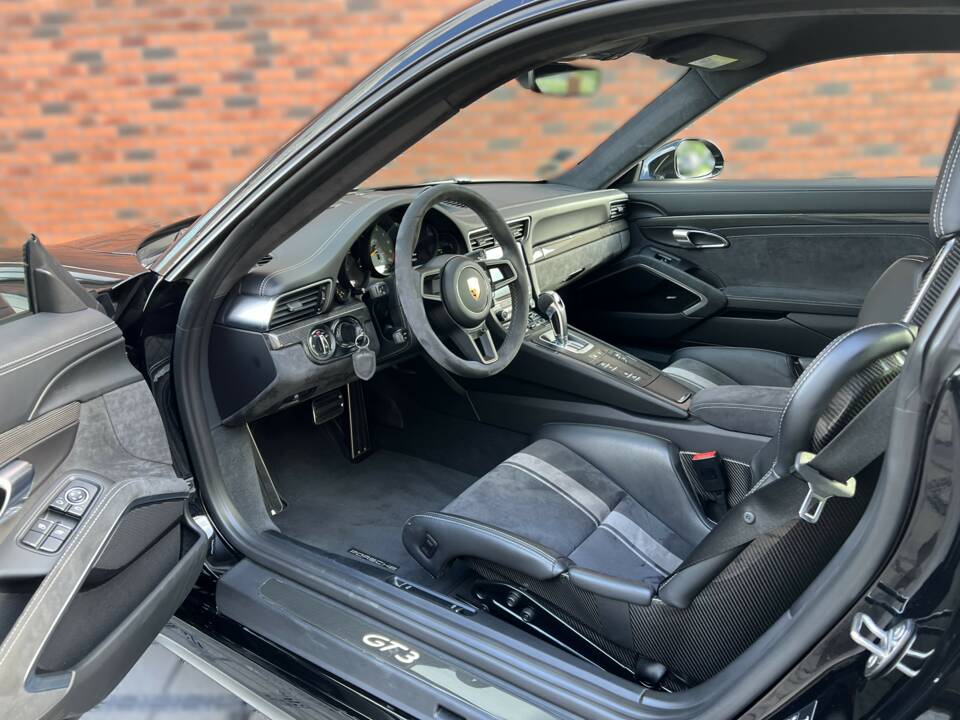 Immagine 20/29 di Porsche 911 GT3 (2018)