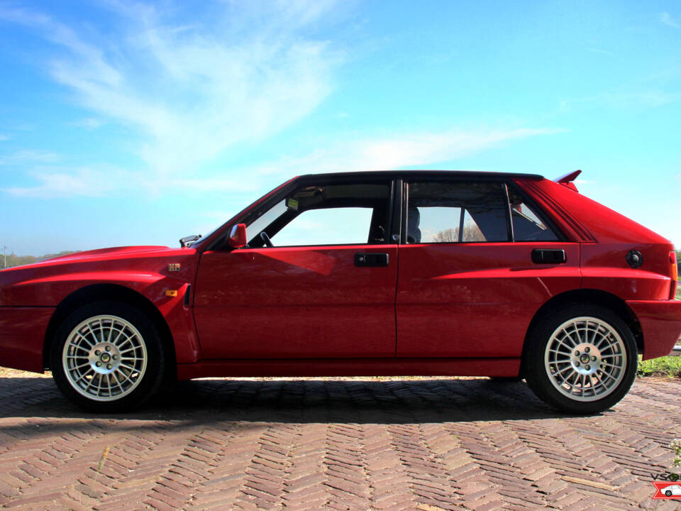 Bild 21/30 von Lancia Delta HF Integrale Evoluzione I (1991)