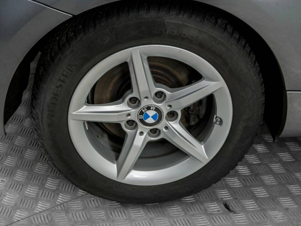 Immagine 31/50 di BMW 120i (2012)