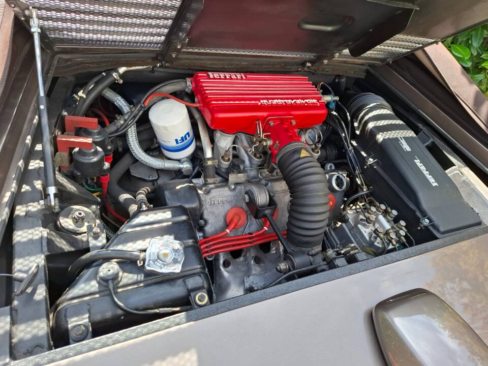 Image 4/12 of Ferrari Mondial Quattrovalvole (1985)