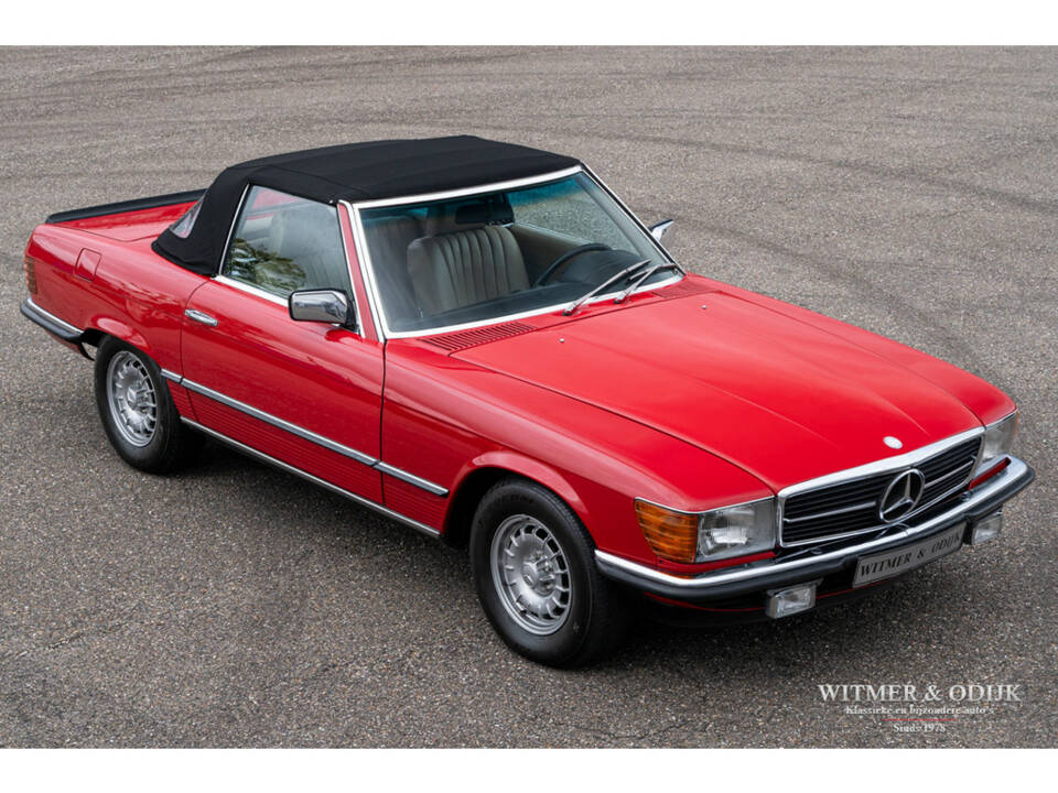 Immagine 3/28 di Mercedes-Benz 500 SL (1984)