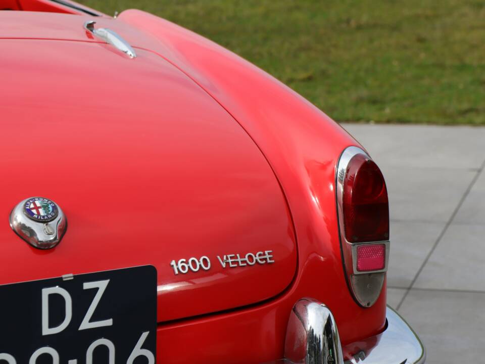 Bild 29/50 von Alfa Romeo Giulia 1600 Spider Veloce (1965)