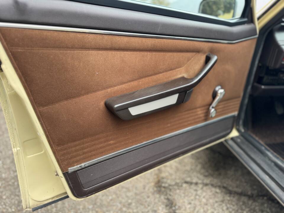 Image 21/46 of Alfa Romeo Giulietta 1.6 (1981)