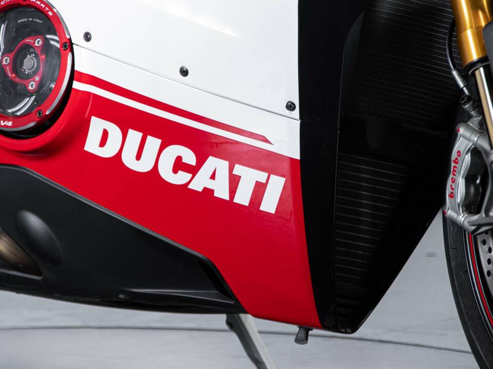 Image 29/50 of Ducati DUMMY (2018)