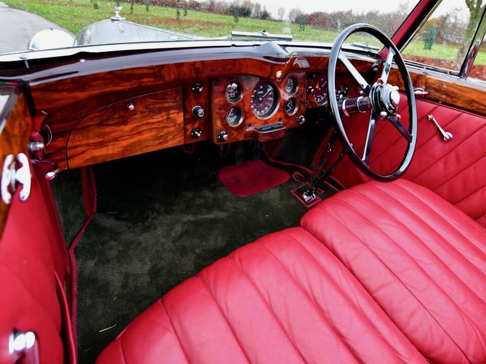 Image 30/50 of Bentley 4 1&#x2F;4 Litre (1939)