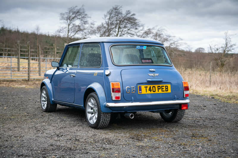 Image 4/12 of Rover Mini Cooper 40 - Limited Edition (1999)