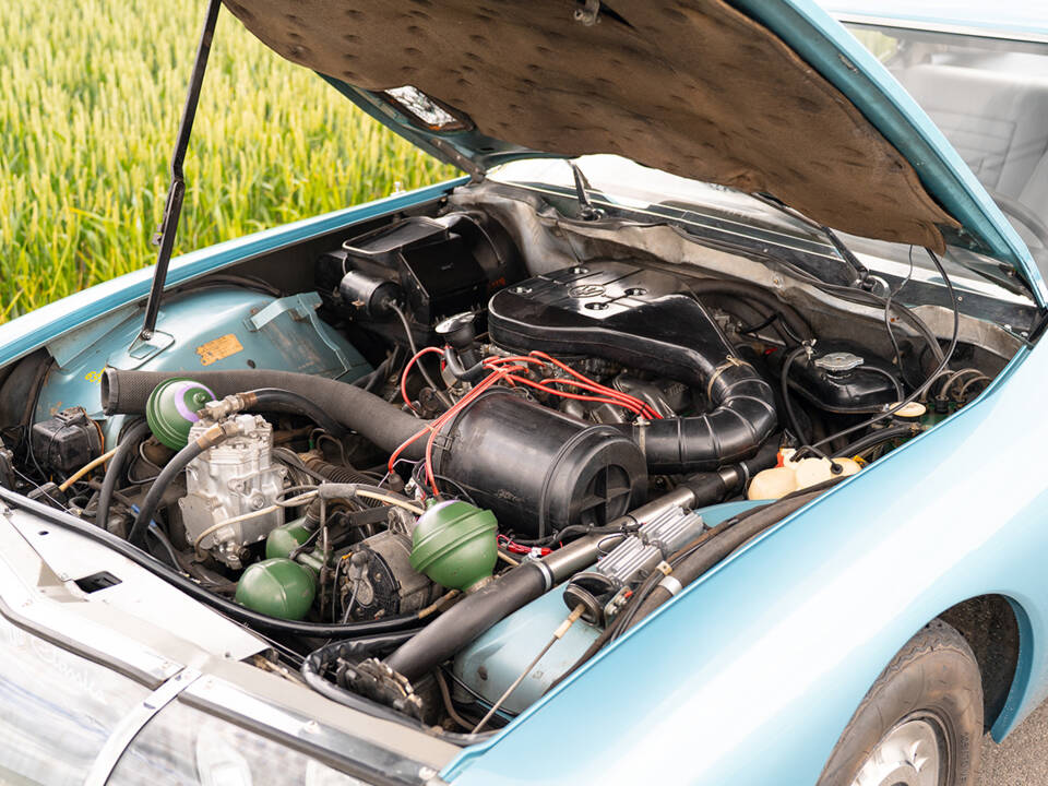 Image 56/57 of Citroën SM (1971)