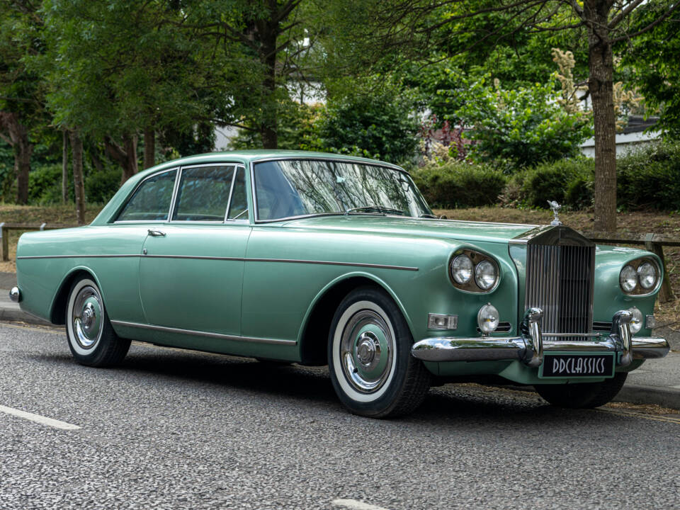Immagine 2/22 di Rolls-Royce Silver Cloud III &quot;Chinese Eyes&quot; (1964)