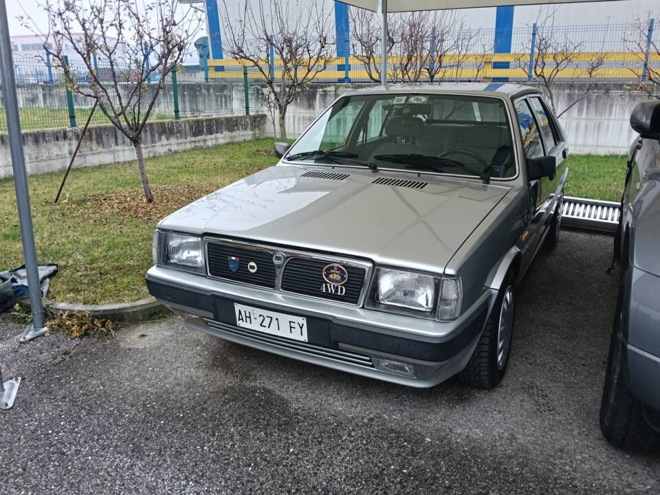 Bild 1/12 von Lancia Prisma 4WD (1987)