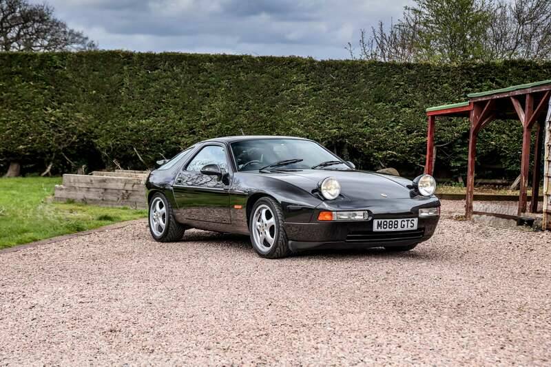 Bild 12/50 von Porsche 928 GTS (1995)