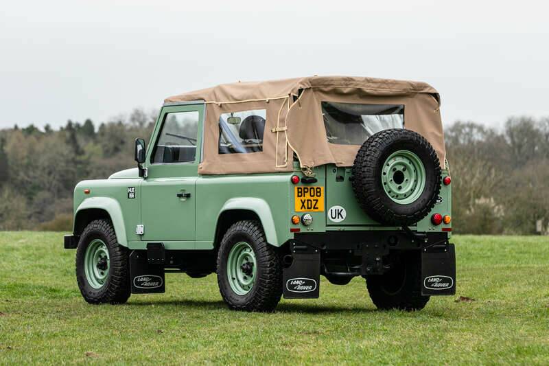 Image 4/39 of Land Rover Defender 90 TD4 (2008)