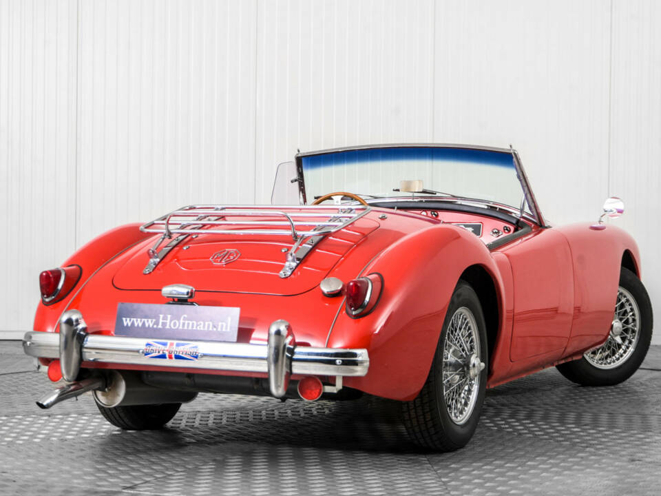 Afbeelding 46/50 van MG MGA 1500 (1959)