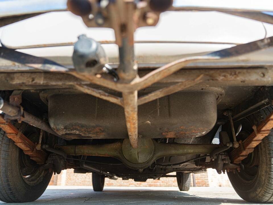 Image 48/50 of Morris Minor 1000 (1958)