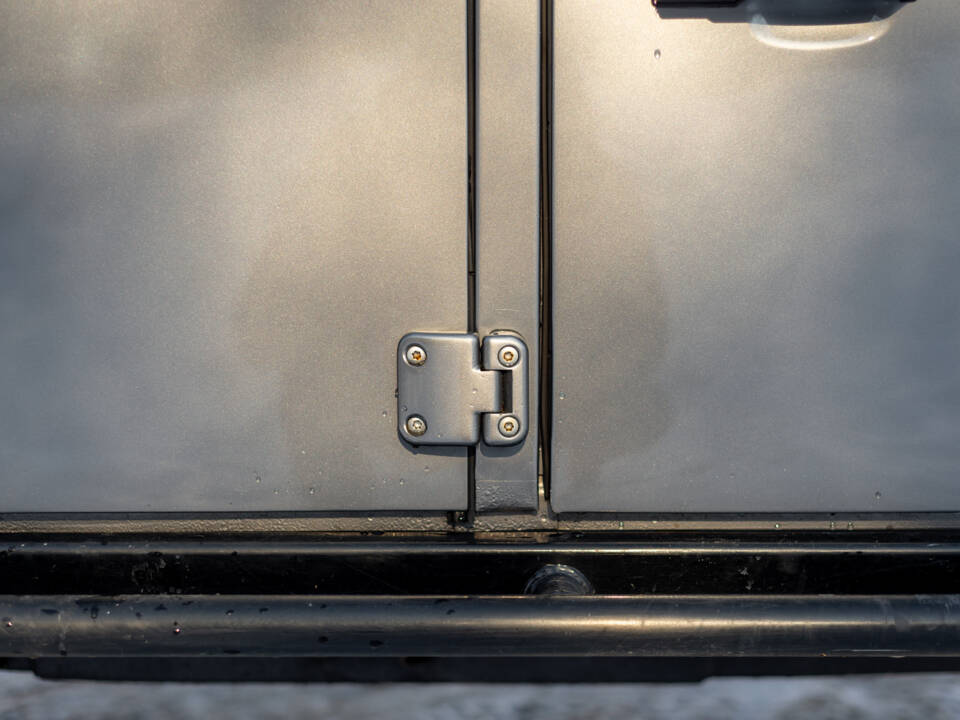 Image 22/98 of Land Rover Defender 130 Double Cab (2008)