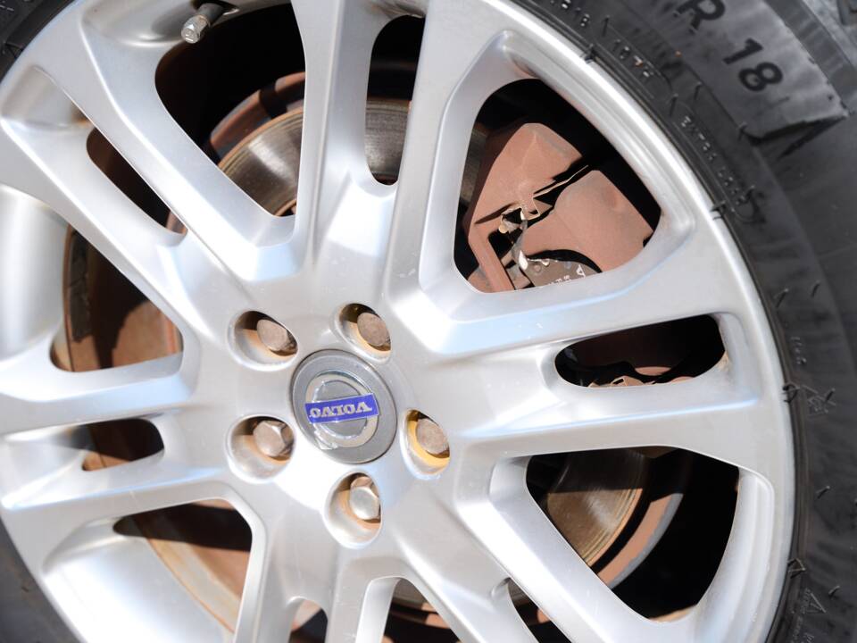 Image 16/50 of Volvo XC60 T5 (2013)