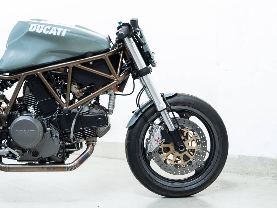 Image 26/28 of Ducati DUMMY (2002)