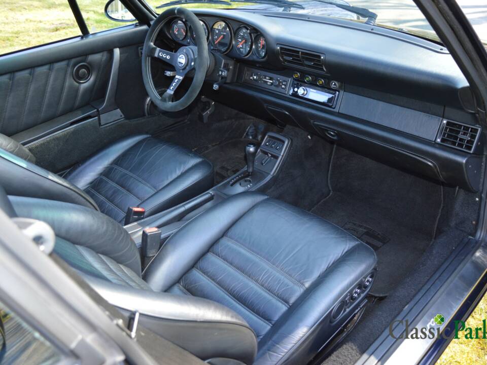Imagen 22/50 de Porsche 911 Carrera 2 (1991)