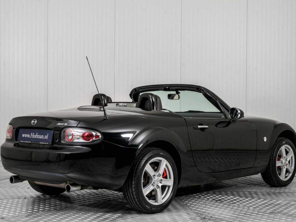 Image 2/50 of Mazda MX-5 2.0 (2009)