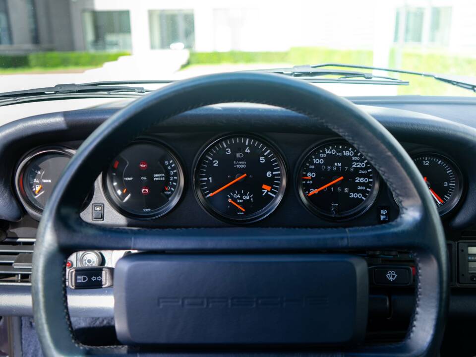 Imagen 15/33 de Porsche 911 Turbo 3.3 (1988)