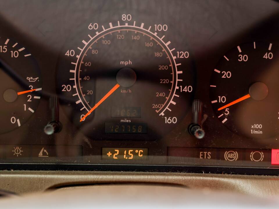 Afbeelding 21/21 van Mercedes-Benz SL 320 (1996)