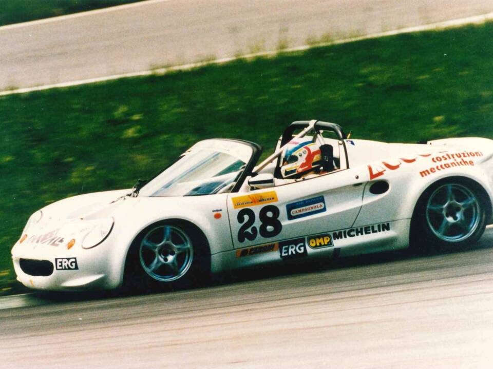 Image 49/50 of Lotus Elise 111 (1998)