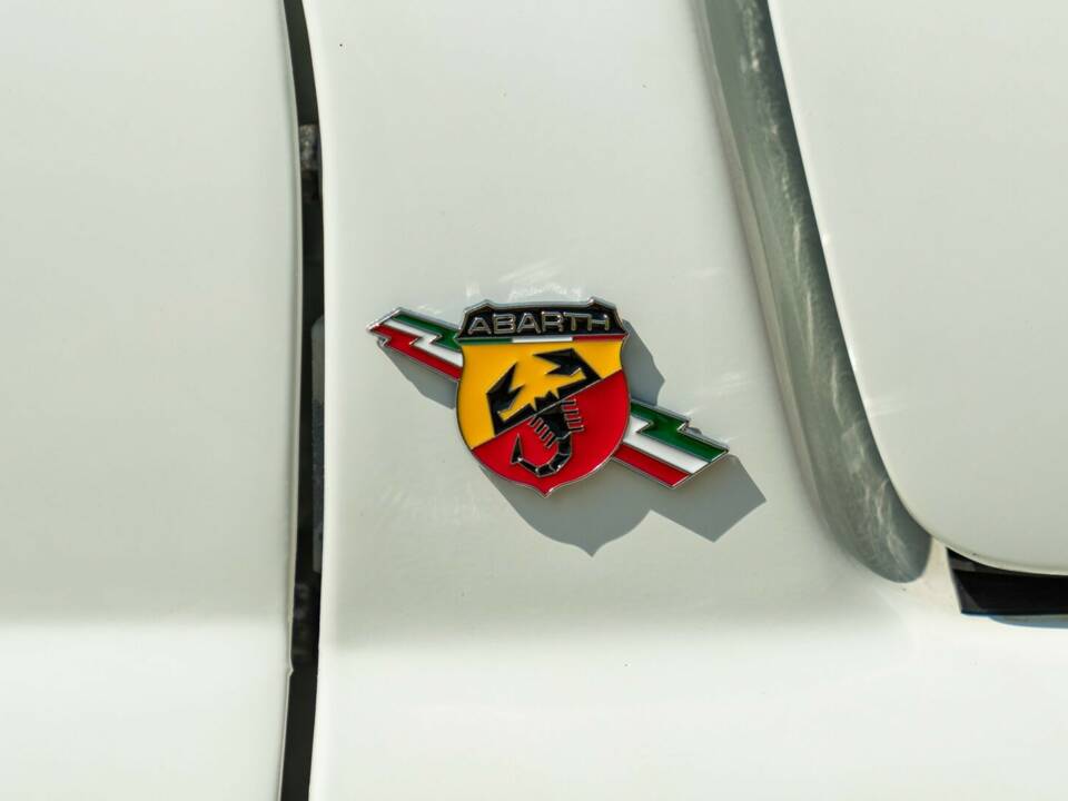 Image 28/50 of Abarth Fiat 595 (1968)