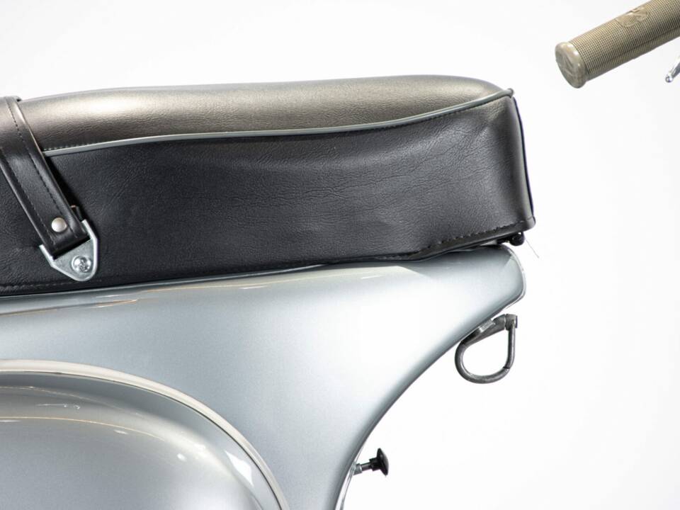 Bild 21/50 von Piaggio Vespa 150 Sprint (1967)