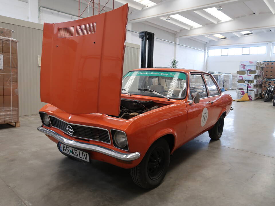 Bild 4/67 von Opel Ascona Caravan 1,9 S (1975)