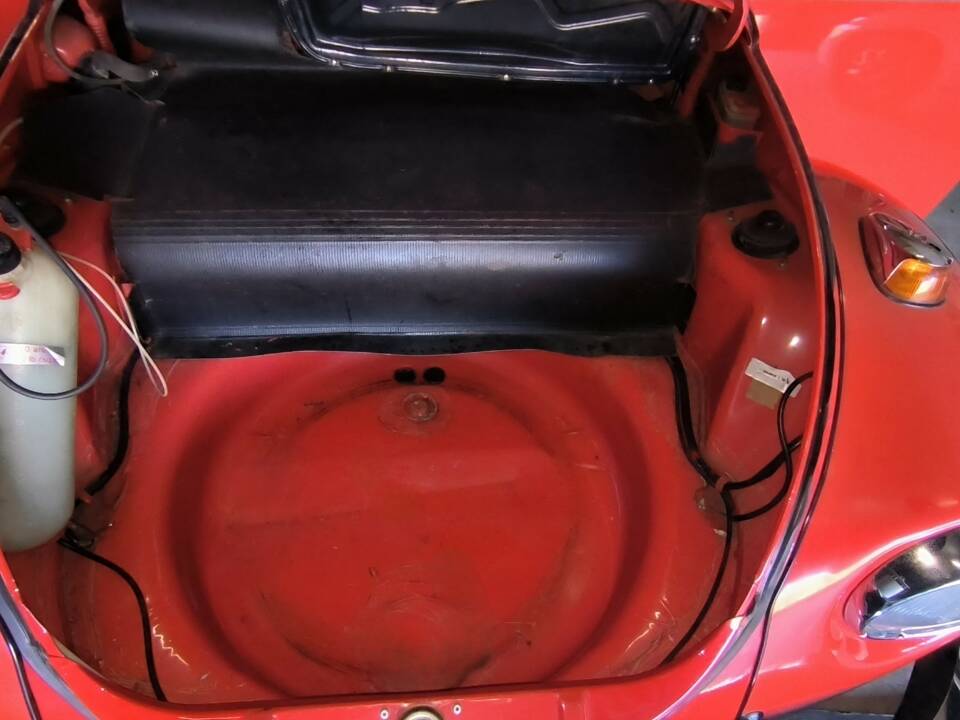 Image 6/42 of Volkswagen Beetle 1303 S (1973)