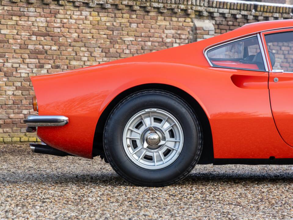 Bild 33/50 von Ferrari Dino 246 GT (1970)