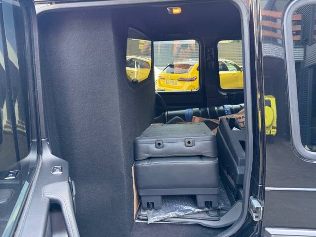 Image 15/24 of Mercedes-Benz G 500 (LWB) (2016)
