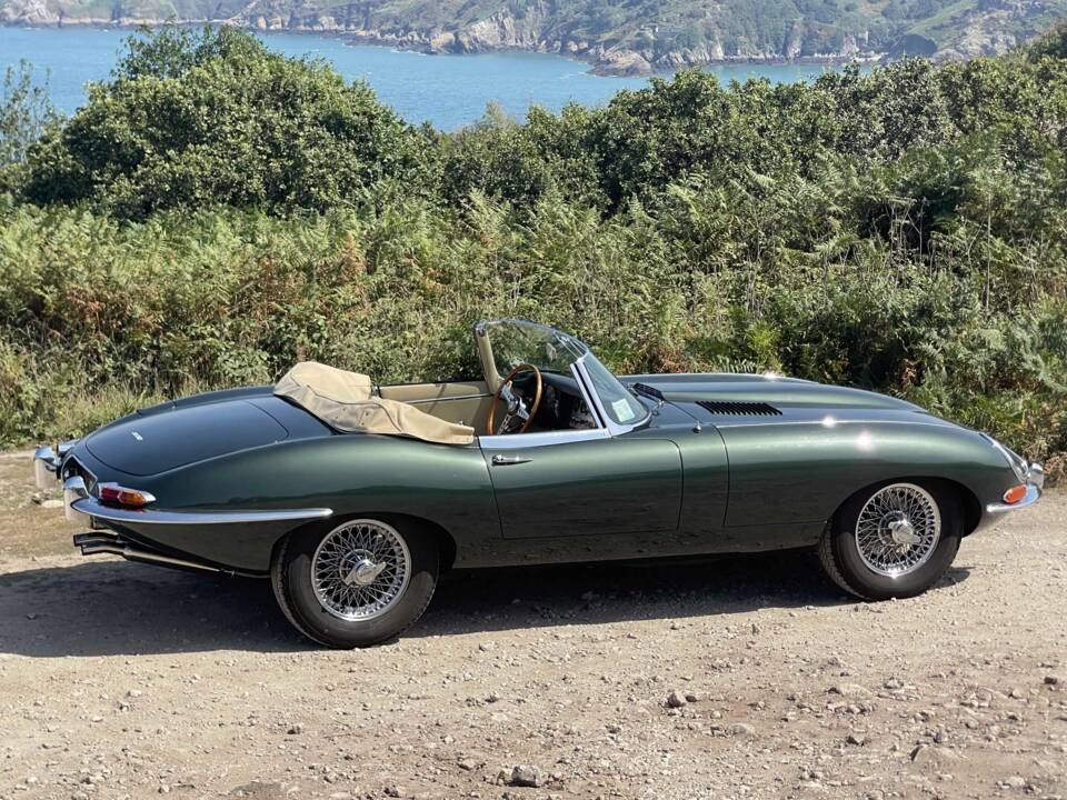 Imagen 2/12 de Jaguar E-Type 3.8 (1962)