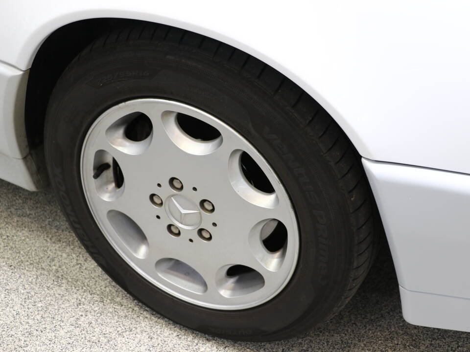 Bild 6/36 von Mercedes-Benz 300 SL (1992)