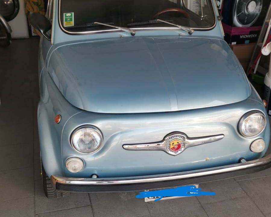 Image 2/10 of FIAT 500 L (1969)