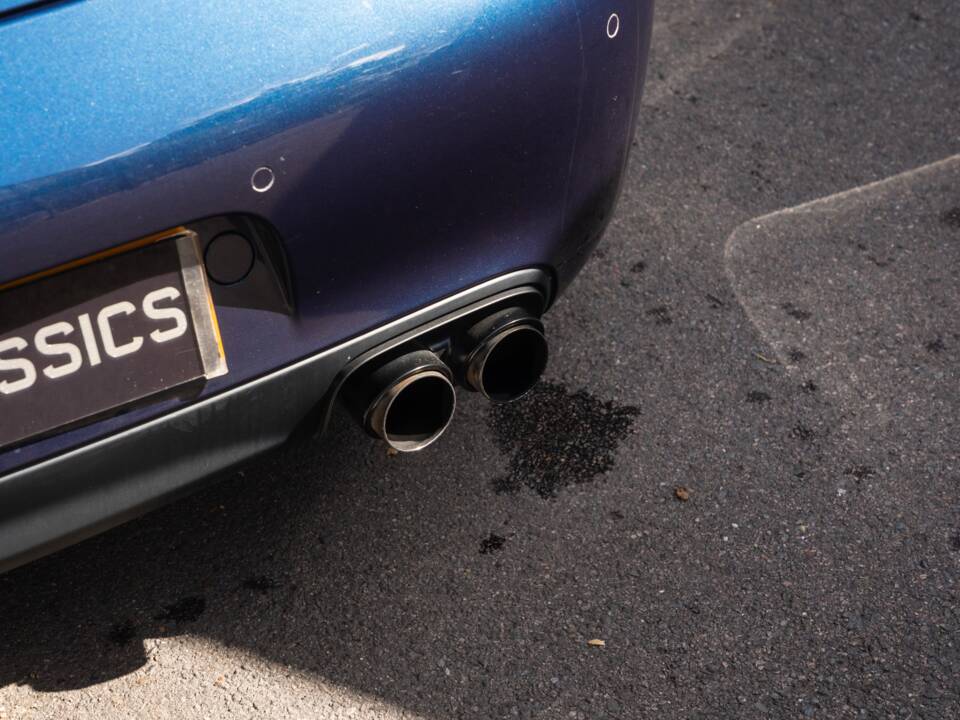 Image 42/54 of Porsche 911 Carrera GTS (2011)