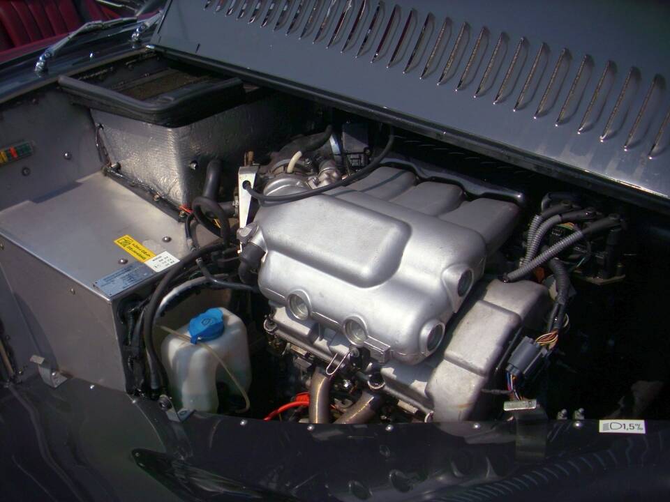 Image 19/19 of Morgan Roadster V6 (2005)