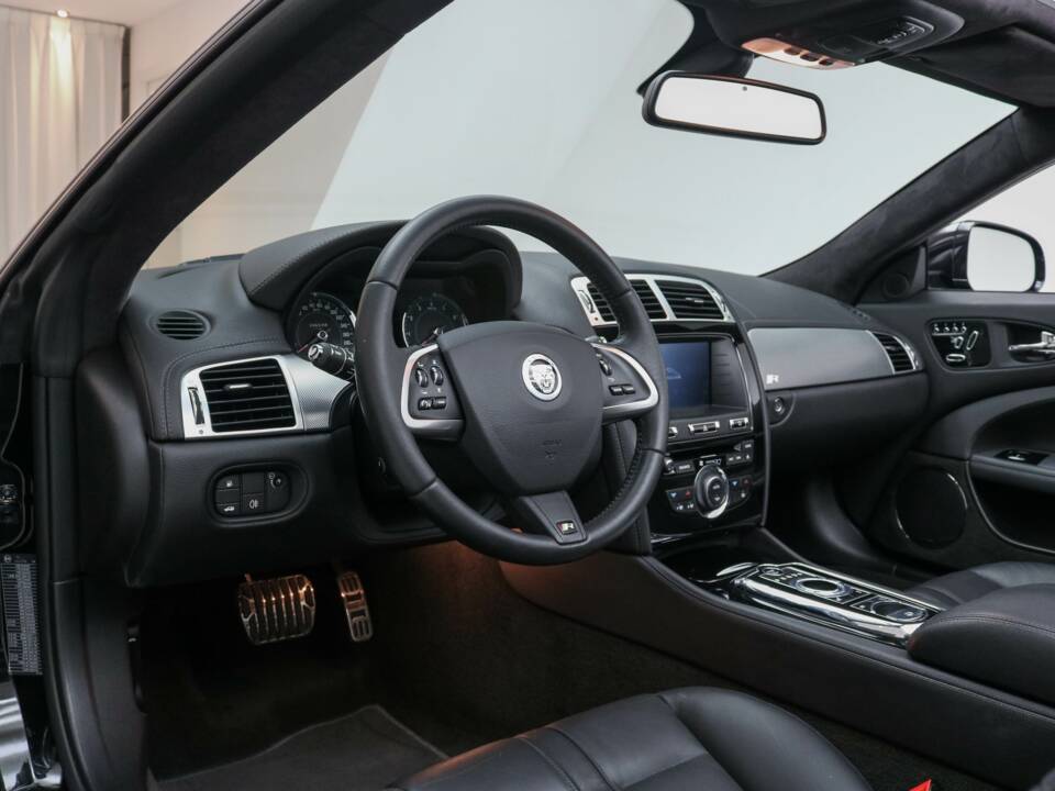 Bild 5/23 von Jaguar XKR (2012)