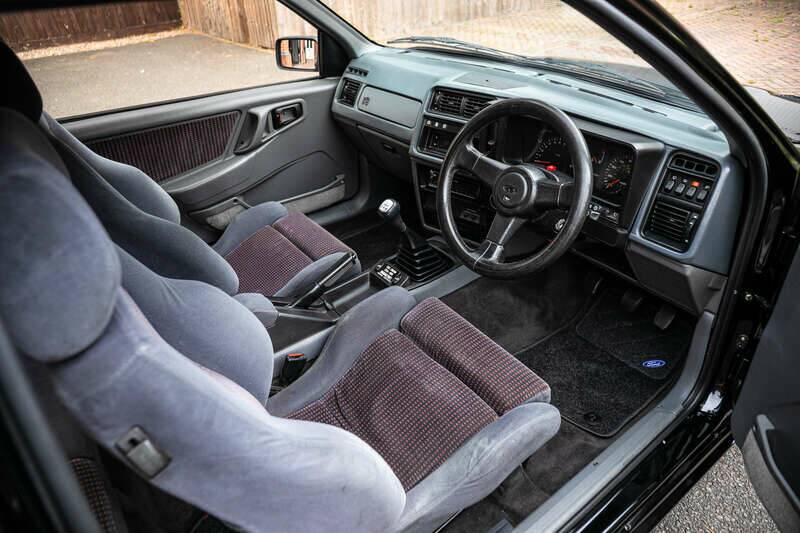 Image 2/50 of Ford Sierra RS Cosworth (1987)