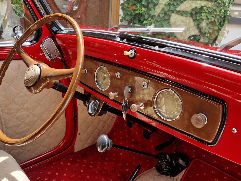 Bild 14/28 von FIAT 500 C Topolino (1950)