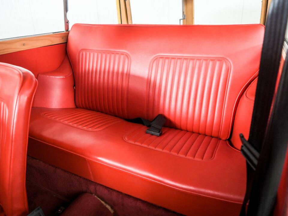 Bild 34/50 von Morris Minor 1000 Traveller (1969)